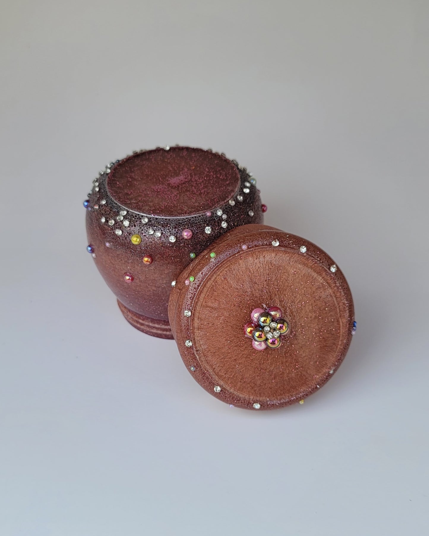 Small Resin Pot with Embellishments