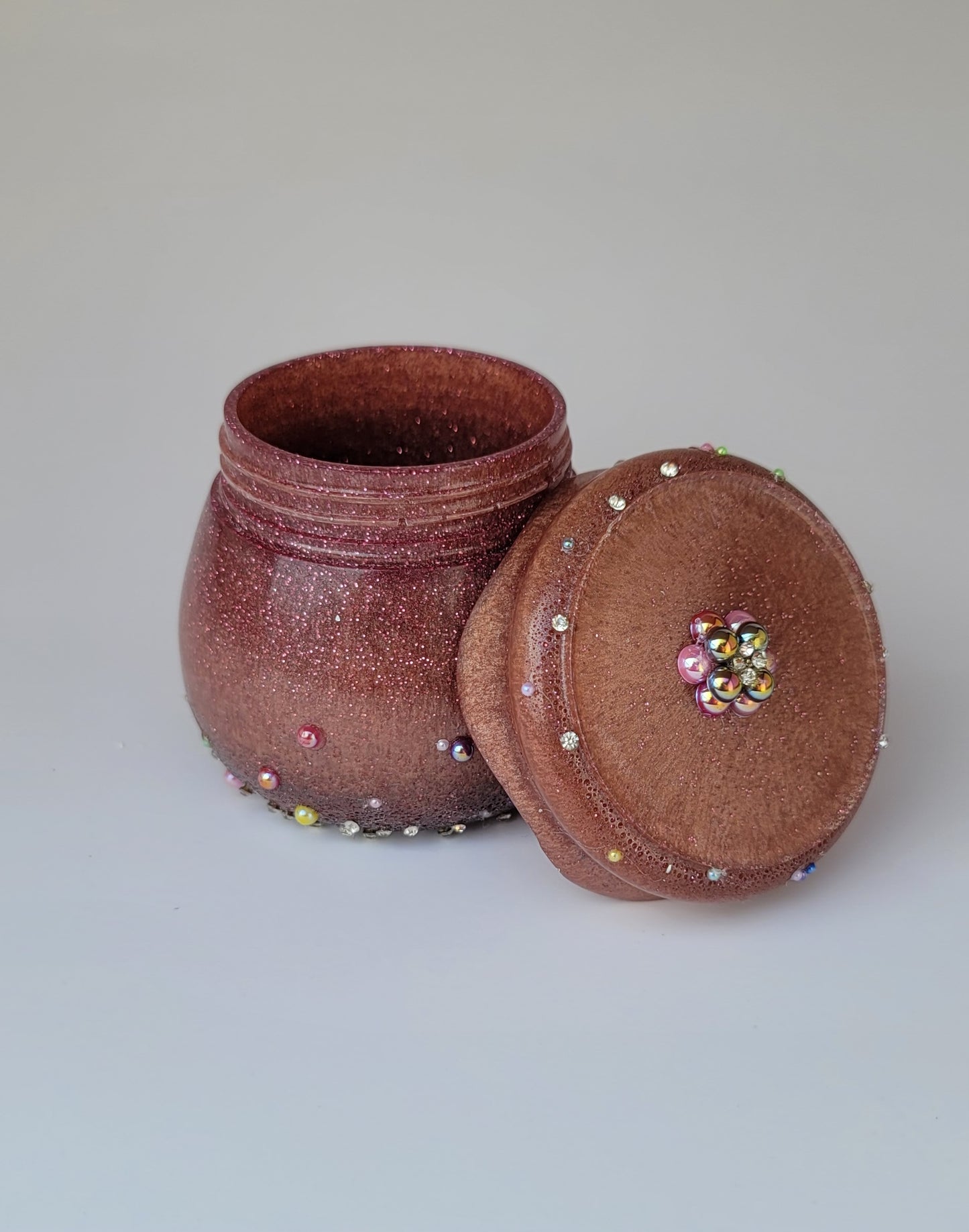 Small Resin Pot with Embellishments