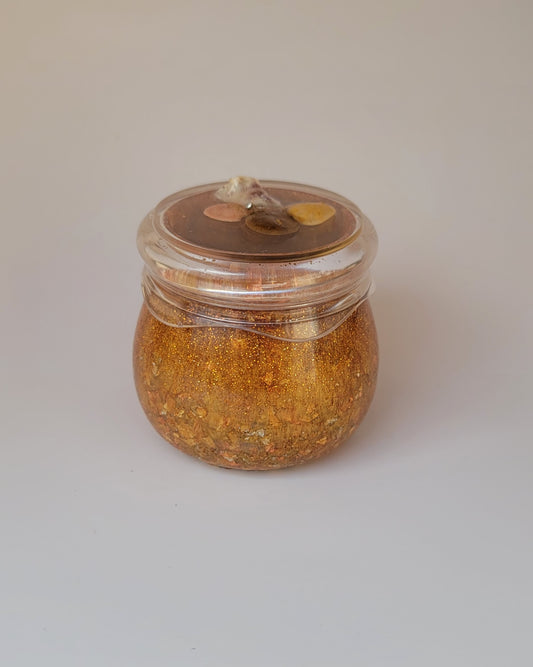 Small Resin Pot with Embellishments